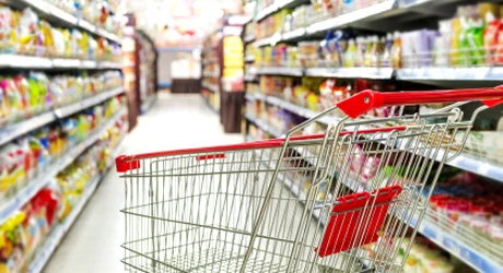 Kaufland cedează şi micşorează preţurile în urma boicotului consumatorilor în Croaţia. Consumatorii s-au unit în boicot şi au prabuşit vânzările marilor retaileri cu 50% într-o zi vinerea trecută