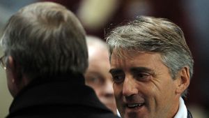 City îi ANIHILEAZĂ‚ pe Mourinho și Sir Alex!** Mancini confirmă: "City e destinația perfectă pentru el"