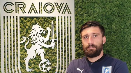 Universitatea Craiova a transferat doi foști jucători de la FCSB. Paul Papp a semnat un contract valabil 3 ani! Tudorie a fost prezentat și el | FOTO