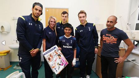 Șanse mici pentru Chiricheș să mai rămână la Tottenham. OFICIAL | Londonezii au transferat încă un fundaș central 