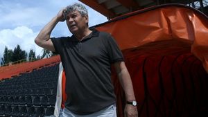 Șahtior face ravagii: e la un pas de titlu și de optimile Ligii!** VEZI care e secretul lui Lucescu!