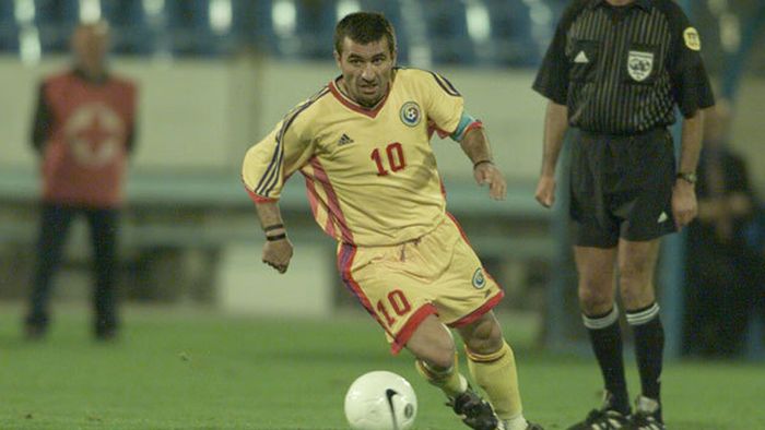 Un ziarist englez a comis o mare gafă: l-a făcut pe Hagi rrom pe site-ul BBC