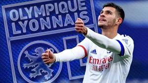 Lyon a acceptat oferta de 40 de milioane de euro a celor de la Newcastle United pentru unul dintre starurile sale!