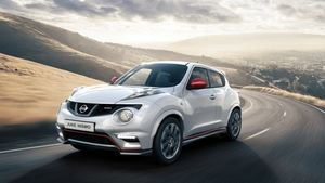 FOTO** S-a lansat noul Juke-R de serie: Nissan a scos pe piață mașina de 500.000 de euro!