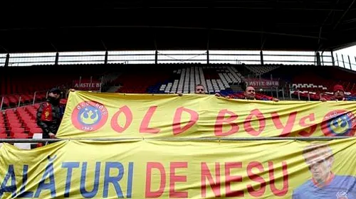 FOTO EMOȚIONANT** Fanii Stelei, alături de Neșu de 1 decembrie! Suporterii „roș-albaștri” au donat galeriei lui FC Utrecht un banner!