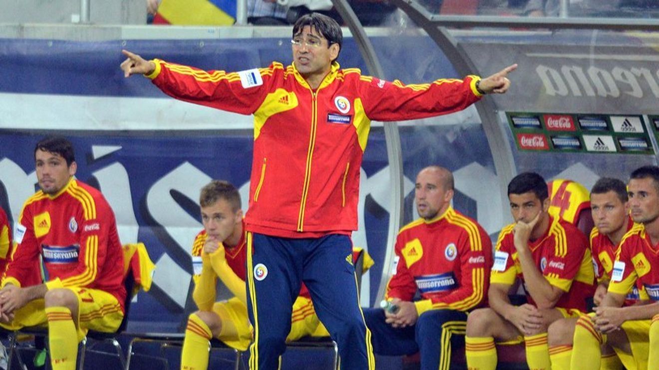 El e omul care ne poate aduce calificarea: "E un strateg foarte bun, cred că vom merge la CM" Hagi, despre 'turul' cu grecii