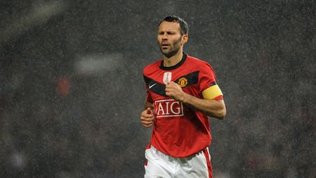Ryan Giggs și-a găsit marea dragoste? Cine este Zara Charles, cea care îi este aproape fostului star de la Manchester United în cele mai grele momente din viața sa | FOTO