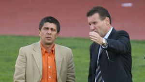 Război intern la Rapid: "Zotta și Costache să lase ciocul mic"