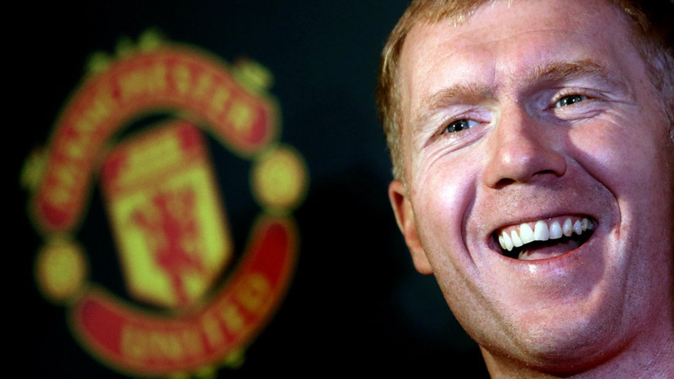 Paul Scholes: "Manchester United practică un fotbal mizerabil sub comanda lui Louis van Gaal"