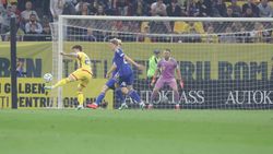 🚨 România – Suedia se joacă acum, în Liga Națiunilor. Deschidere de scor pe Arena Națională!