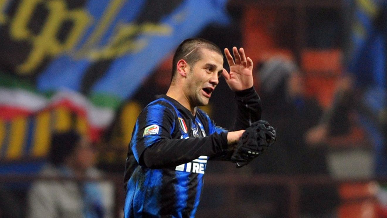 Răsturnare de situație în cazul lui Chivu!** Presa din Italia anunță ce se va întâmpla cu românul din vară