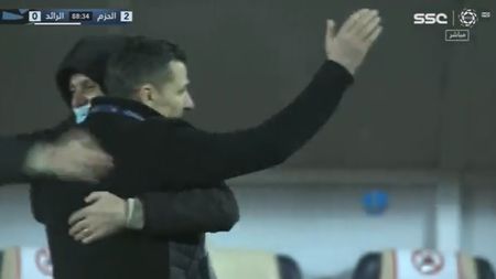 Gol fabulos prin care echipa lui Costel Gâlcă a reușit prima victorie în campionatul Arabiei Saudite! Al Hazem rămâne însă pe ultimul loc | VIDEO