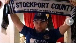 Cel mai nebun suporter din lume:** vine tocmai din Norvegia pentru a urmări meciurile unei echipe de liga a cincea! Ce "cadou" i-a fost oferit de favoriți