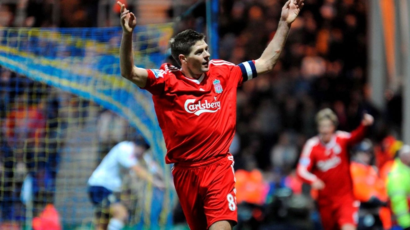 Gerrard: "Sunt disperat să câștig titlul** în Premier League"