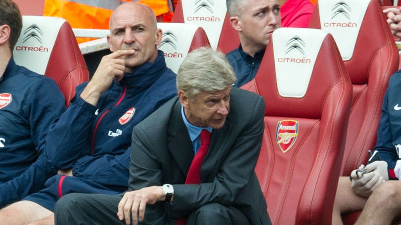 Clipe de coșmar pentru Wenger pe Emirates! VIDEO Reacția fanilor după umilința cu Aston Villa