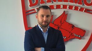 Oficialii lui Dinamo lămuresc problema scaunelor rupte de pe stadionul „Arcul de Triumf” la meciul cu Sepsi: „Au fost exagerări! Asta nu poate fi considerat vandalism” | VIDEO EXCLUSIV ProSport Live
