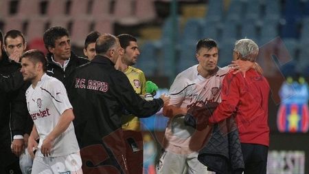"Pancu e fantastic, l-aș ține și mort pe teren"!** Rada se compară cu Mircea Lucescu și Hizo