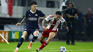 Nota primită de Dennis Man după Olympiakos - PSV