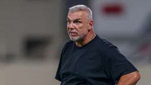 Un român este deja în naționala din Emiratele Arabe Unite. „Lumea de aici îl dorește mult pe Olăroiu”