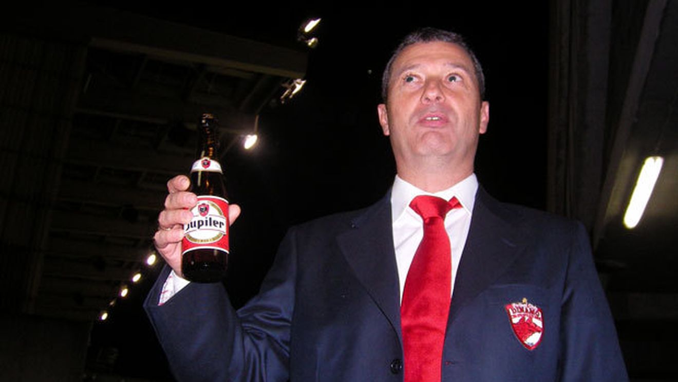 Rednic ar fi procedat altfel:** "Nu era momentul pentru New Dinamo, mai ales că era ultimul an când se mergea direct în grupele Ligii"