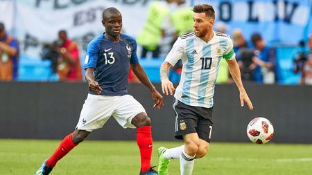 Fotbaliști uriași din Europa ar putea semna gratis cu alte echipe! Începe licitația pentru nume precum Lionel Messi și N'Golo Kante