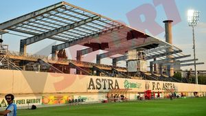 La două luni după începerea campionatului, Astra pune în vânzare abonamente! Cât costă biletele la meciurile cu Steaua, Dinamo și CFR
