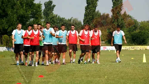 FOTO** Burcă, la primul antrenament alături de noii colegi! Rapid mai așteaptă un atacant de națională