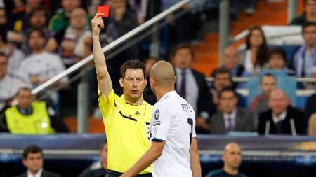 Real Madrid se plânge pe rețelele sociale:** "Toată presa europeană a zis că Pepe nu merita să fie eliminat"