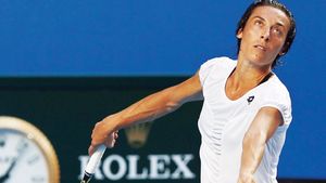 Cel mai lung meci feminin la un turneu de Grand Slam:** 4 ore și 44 de minute