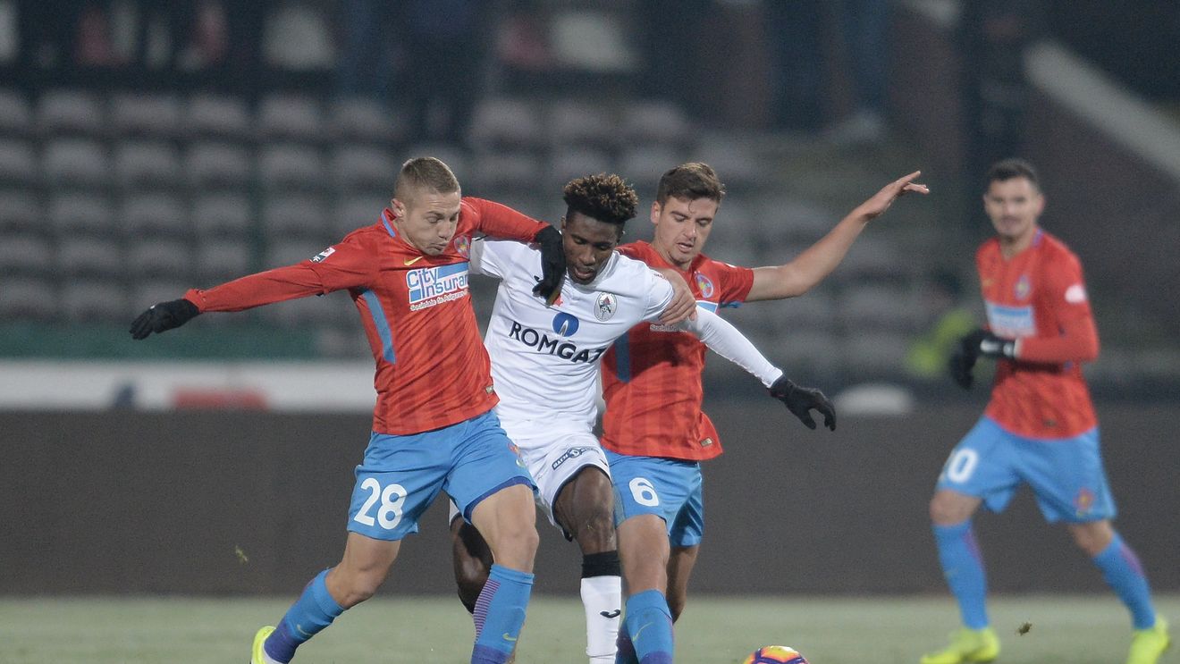 EXCLUSIV | Un coleg l-a dat de gol pe fotbalistul de la FCSB! Cum se comporta alături de echipă: "Nici nu știam dacă a venit la antrenament sau nu"