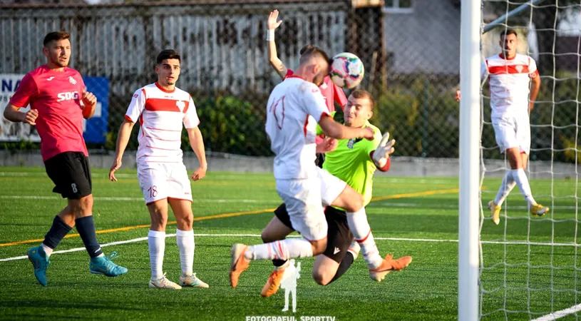 Încă o echipă din Liga 3 a fost depunctată. Era în top 4 în seria sa, iar acum are emoții să prindă play-off-ul. În această pauză de iarnă, patronul a vrut să-și păcălească jucătorii că desființează clubul