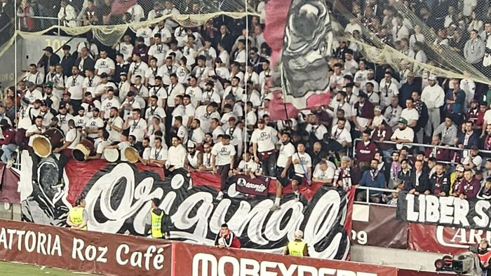 Decizie uluitoare a suporterilor care l-au contestat pe Marius Șumudică! Unde au fost surprinși la Rapid - U Cluj
