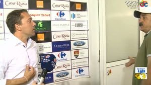 Scandal în direct între Ionuț Popa și Laurențiu Roșu la finalul meciului de baraj: "Cine te crezi? Crezi că mi-e frică de tine?" Jucătorii au intervenit și ei: "Vreau să-i închid gura domnului Popa, pentru că o are cam mare"