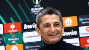Starul adversarei l-a ridicat în slăvi pe Răzvan Lucescu, după România - Bulgaria 0-0! „E incredibil! Aveți o persoană extraordinară”