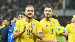 Gestul care l-a emoționat teribil pe Mihai Stoichiță! Oficialul FRF a dezvăluit ce a făcut George Pușcaș cu tricoul său după România - Elveția: „Mi-au dat lacrimile!”