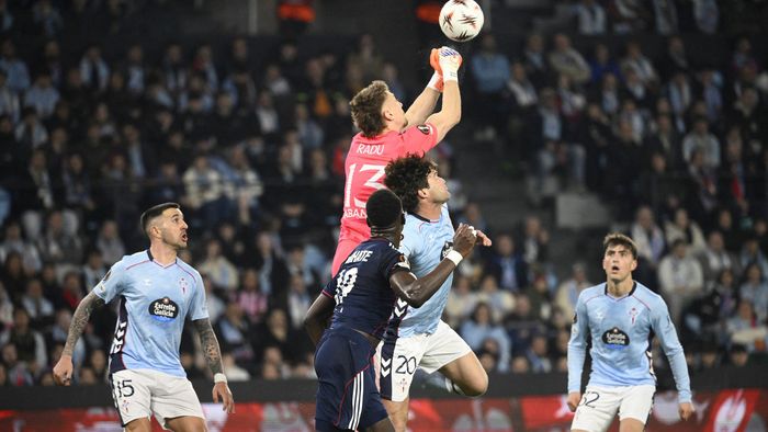 S-au terminat meciurile din prima manșă a optimilor din Europa League și Conference League! Gafă incredibilă a lui Ionuț Radu la golul lui Endrick