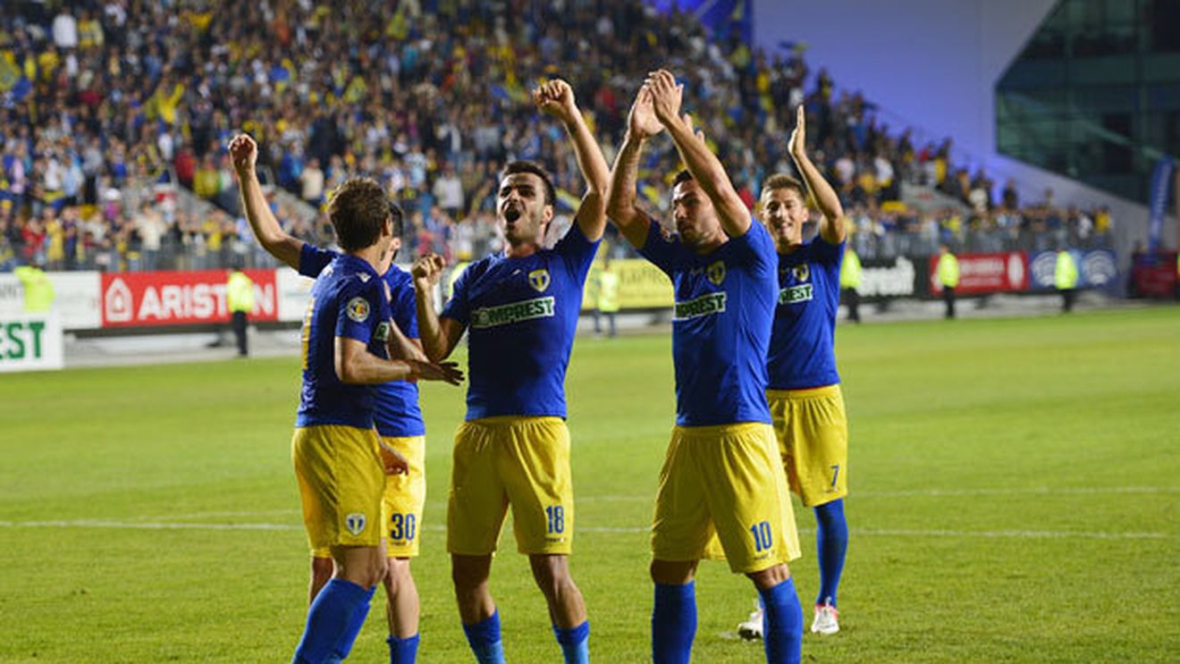 "Lupii" convoacă haita pentru meciul cu Steaua:** "Sperăm ca suporterii să ne ajute să câștigăm"
