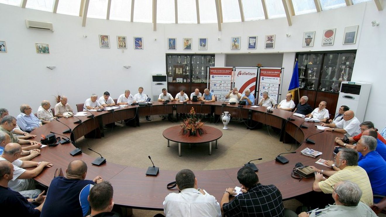 Se pune țara la cale