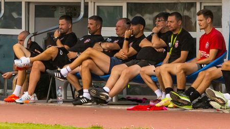 Doi antrenori cu licența PRO, pe banca unei echipe din Liga 3! Cristian Pustai și-a luat în staff doi foști elevi de la Mediaș, nume importante în fotbalul românesc