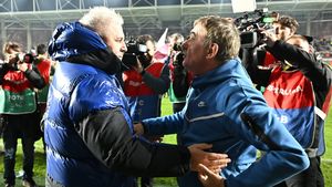 Fără precedent! Marius Șumudică îl trage la răspundere cu tupeu pe Gică Hagi, despre care spune că e la „ani lumină” în spatele lui Mircea Lucescu: „Să iasă să ne explice!”