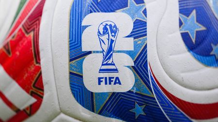Antena 1 a plătit 40.000.000 de euro pentru a o „distruge” pe PRO TV și acum încearcă să vândă Mondialul celor de la TVR pentru 8.000.000 de euro