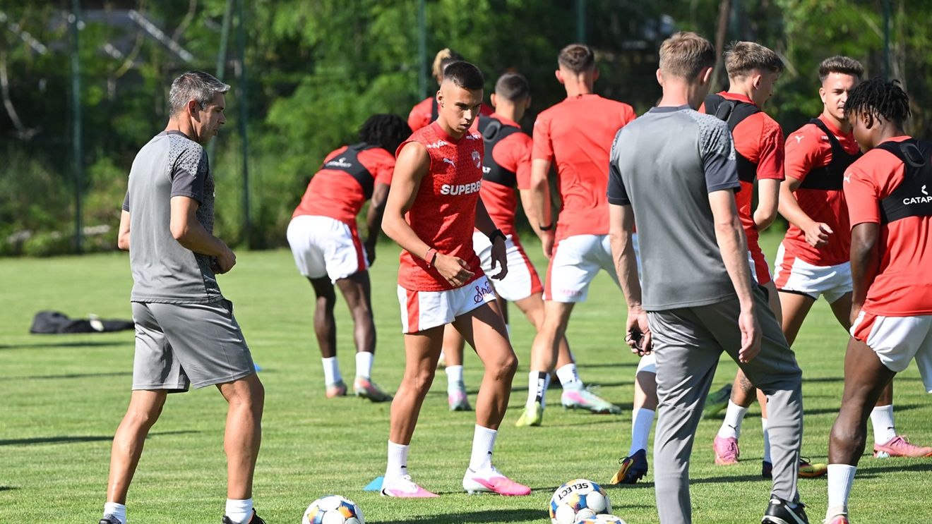 Reacția lui Cătălin Cîrjan despre transferul lui Gnahore la FCSB și despre ce a adus nou Nuno Campos față de Kopic