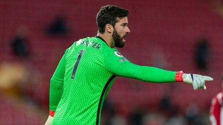 Alisson a salvat-o de două ori pe Liverpool cu Manchester United! Echipa lui Klopp a uitat să mai înscrie, dar germanul surprinde: „Am jucat foarte bine!” | VIDEO