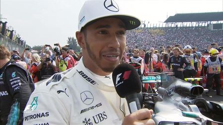 Hamilton, noul campion mondial în Formula 1! Verstappen triumfă în Mexic și Vettel nu-l mai poate ajunge pe britanic. Pilotul Mercedes a intrat în istoria "Marelui Circ"