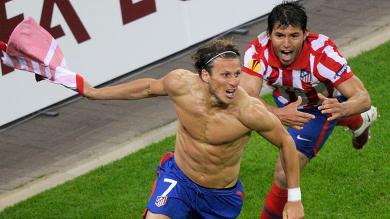 VIDEO** Aguero i-a făcut de râs pe jucătorii lui Gijon! Vezi cum a driblat jumătate de echipă