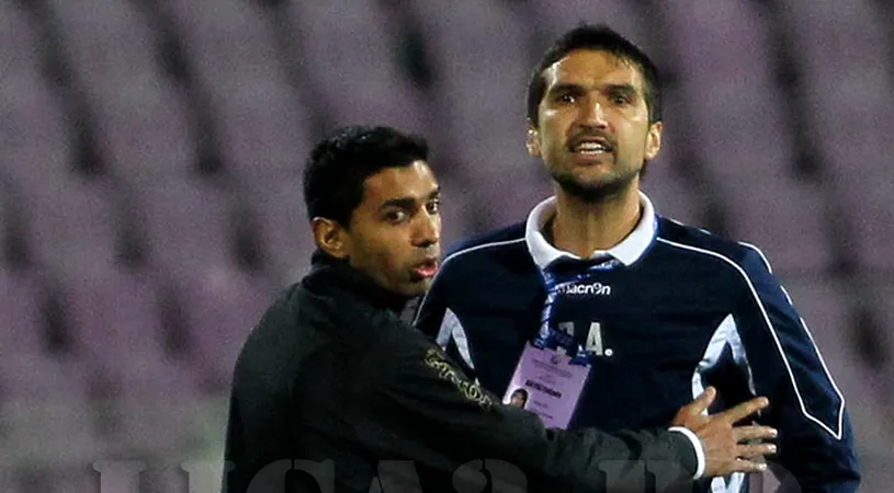 Scene incredibile la Călărași!** Dan Alexa a cedat nervos, a spart un geam și a fost transportat la spital la pauză