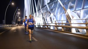 Atletul Nicolae Soare a cucerit medalia de argint în proba de 10.000 m a Universiadei din Taipei 