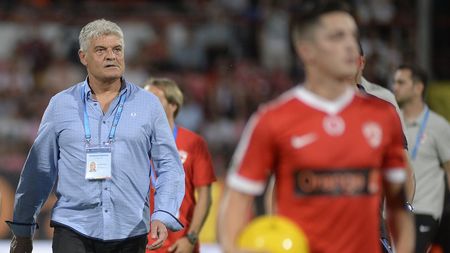EXCLUSIV | Andone are dubii în privința candidaturii lui Lupescu. "Nu știu dacă lasă așa ceva!". Tehnicianul a vorbit și despre posibilitatea de a candida: "Mă consider un om de teren"