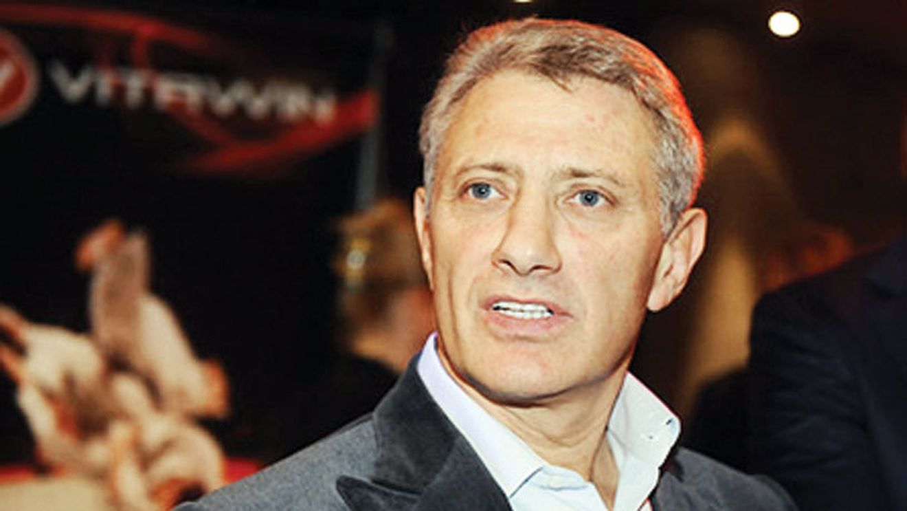 Zâmbiți, vă rog! Dan Petrescu a trecut cu brio primul test la Dinamo din acest an