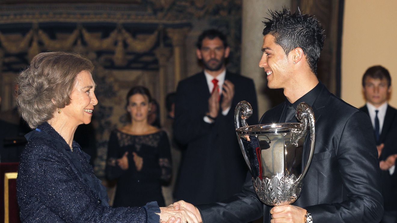 Ronaldo, premiat de Regina Spaniei!** FOTO Imaginea pe care CR7 nu și-ar fi dorit să o vadă pe net :)